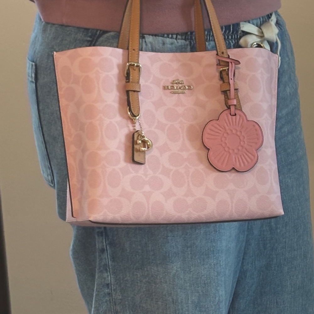 Powder Pink Coach Mollie Tote NWT - Picture 6 of 8